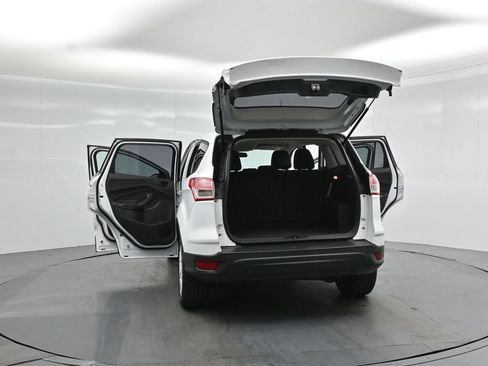 Used 2015 Ford Escape S FWD image 30