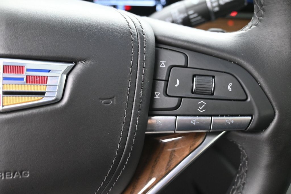 Certified 2023 Cadillac Escalade ESV Sport Platinum w/ LPO, ONYX Package AWD/4WD image 15