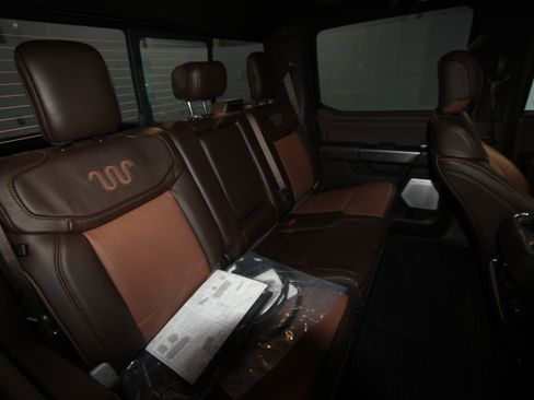 New 2026 Ford F250 King Ranch w/ Chrome Package AWD/4WD image 25