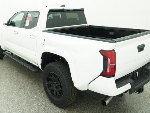 Used 2026 Toyota Tacoma SR5 RWD image 5