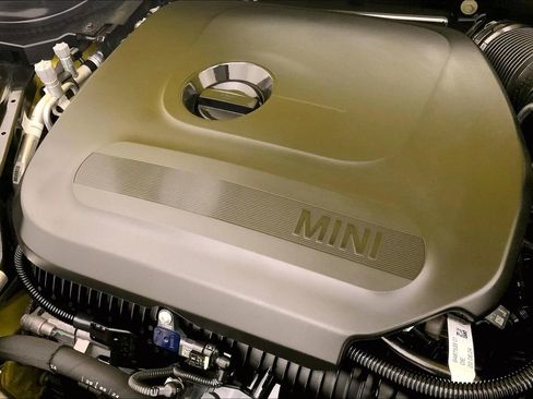 Certified 2025 MINI Cooper S image 31