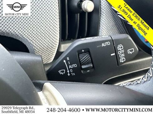 Certified 2025 MINI Cooper S image 28