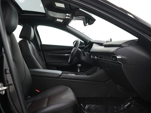 Used 2025 MAZDA MAZDA3 2.5 S Hatchback w/ Premium Pkg FWD image 11