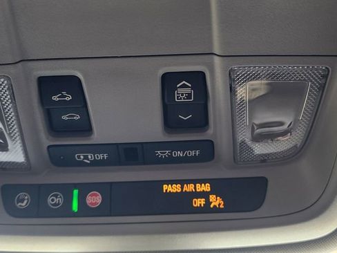 Used 2022 GMC Terrain SLE w/ Driver Convenience Package FWD image 38