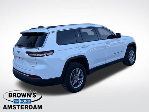 Used 2023 Jeep Grand Cherokee L Laredo AWD/4WD image 7