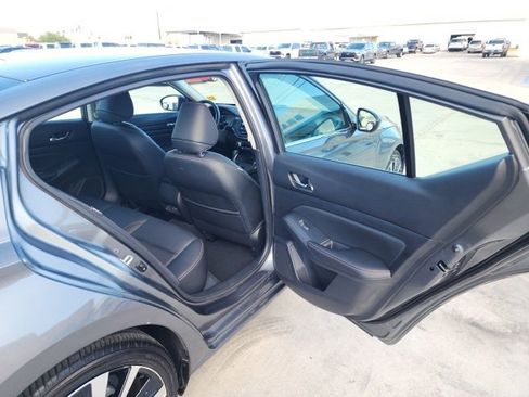 Used 2019 Nissan Altima 2.5 SR image 22