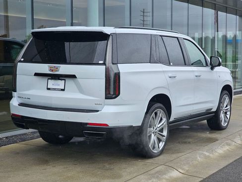New 2026 Cadillac Escalade Platinum Sport AWD/4WD image 5