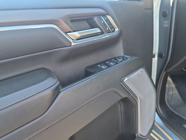 Used 2024 Chevrolet Silverado 3500 High Country AWD/4WD image 10