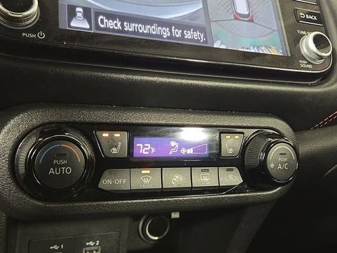 Used 2023 Nissan Kicks SR w/ SR Premium Package FWD image 22