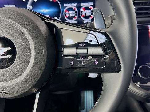 New 2024 Nissan Z Performance w/ Heritage Edition image 15