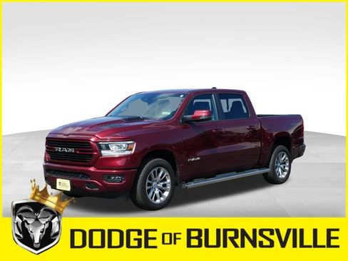 Used 2023 RAM 1500 Laramie AWD/4WD image 3