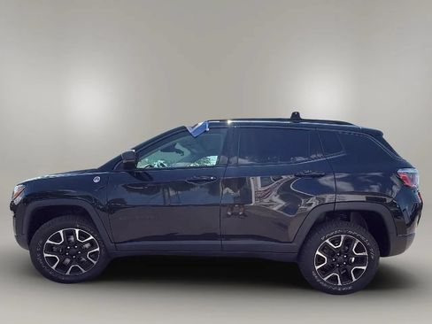 Used 2020 Jeep Compass Trailhawk AWD/4WD image 4