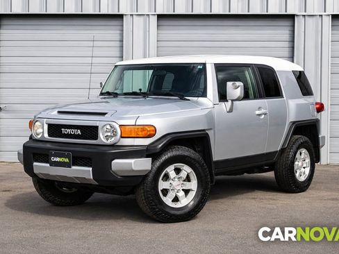 Used 2008 Toyota FJ Cruiser 4WD image 1
