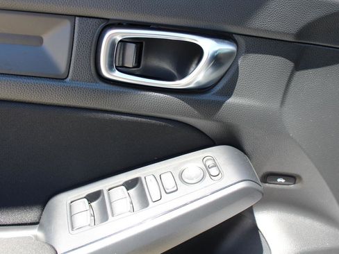 Used 2024 Honda Civic Sport image 47