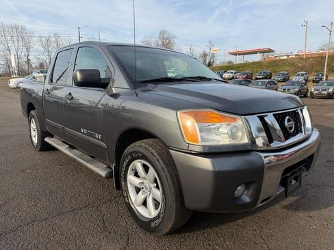 Used 2012 Nissan Titan SV w/ SV Value Truck Pkg image 3