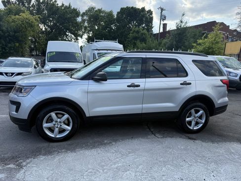 Used 2019 Ford Explorer 4WD image 4