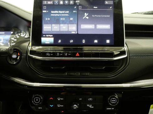 New 2026 Jeep Compass Latitude image 20