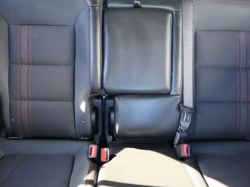 Used 2023 Chevrolet Equinox RS image 12