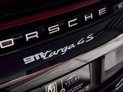 Used 2026 Porsche 911 Targa 4S image 15