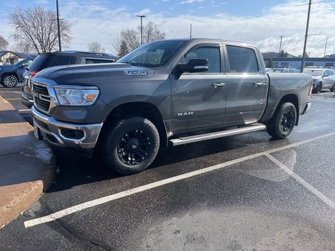 Used 2019 RAM 1500 Big Horn image 1