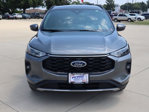 Used 2025 Ford Escape ST-Line Select w/ Tech Pack #1 AWD/4WD image 3