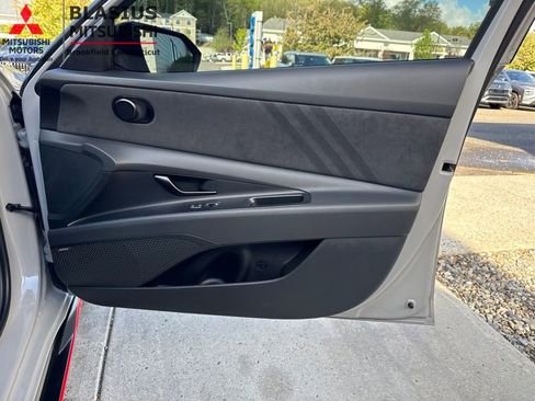Used 2025 Hyundai Elantra N FWD image 33