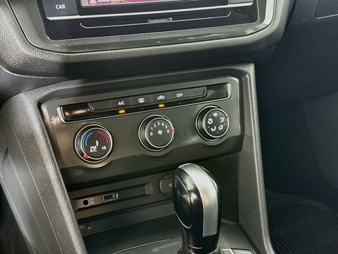 Used 2018 Volkswagen Tiguan S AWD/4WD image 18