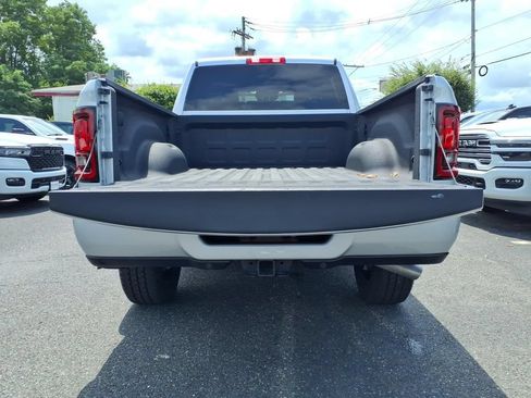 Certified 2026 RAM 2500 Big Horn AWD/4WD image 15