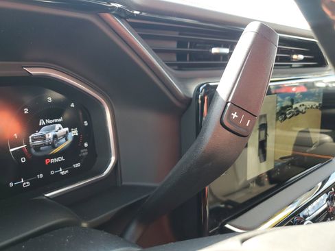 Used 2026 GMC Sierra 2500 AT4 w/ AT4 Premium Plus Package AWD/4WD image 24