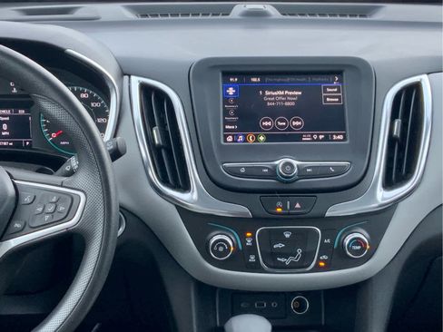 Certified 2022 Chevrolet Equinox LS image 38