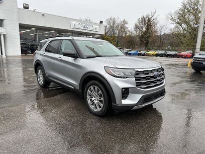 New 2025 Ford Explorer Active w/ Active Comfort Package