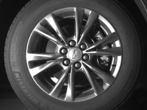 Used 2021 Cadillac XT5 Premium Luxury FWD image 12