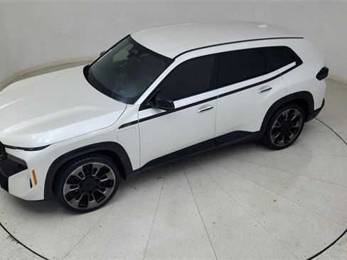 Used 2023 BMW XM Base image 78