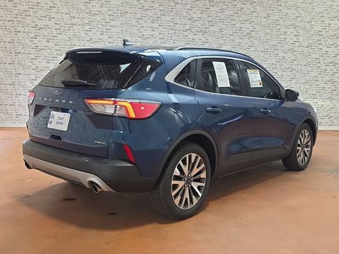 Used 2020 Ford Escape Titanium w/ Titanium Premium Package 2.0 image 9