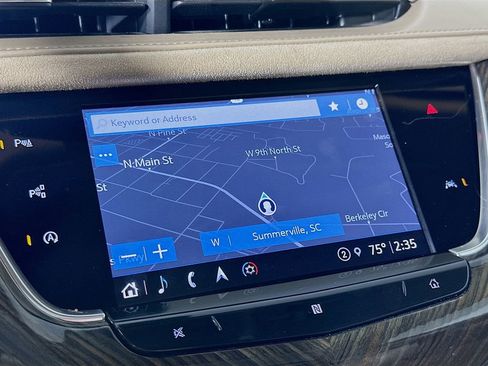 Used 2021 Cadillac XT6 Premium Luxury w/ Platinum Package AWD/4WD image 30
