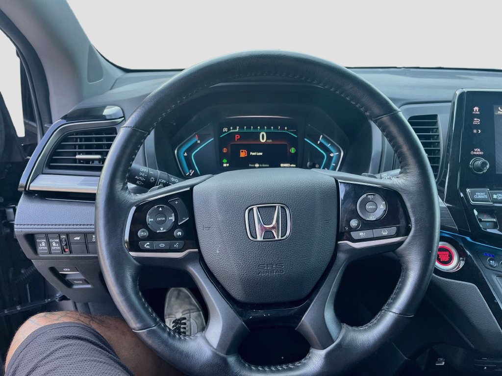 Used 2024 Honda Odyssey Elite image 11