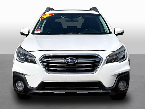 Used 2019 Subaru Outback 2.5i Limited AWD/4WD image 2