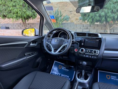 Used 2018 Honda Fit EX image 16