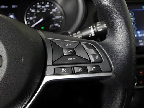 Used 2024 Nissan Kicks SV FWD image 20