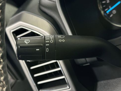 Used 2019 Ford F150 Platinum w/ Equipment Group 701A Luxury image 30