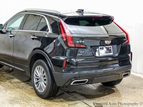 Certified 2025 Cadillac XT4 Premium Luxury image 4