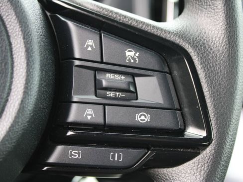 Used 2026 Subaru Forester Base image 19