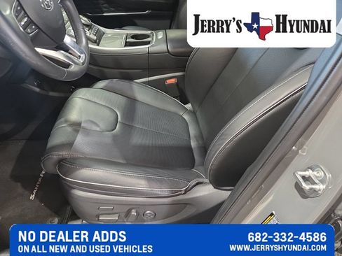 Used 2023 Hyundai Santa Fe Limited FWD image 7