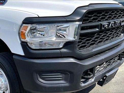 Used 2022 RAM 2500 Tradesman AWD/4WD image 30