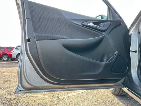 Used 2023 Chevrolet Malibu LT image 23