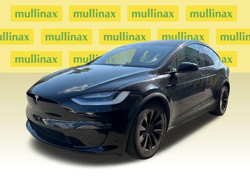 Used 2022 Tesla Model X Plaid AWD/4WD image 6