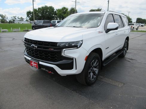 Certified 2023 Chevrolet Tahoe Z71 w/ Luxury Package AWD/4WD image 11