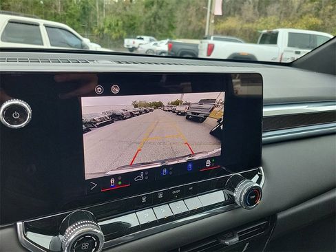 New 2025 GMC Canyon Elevation w/ Technology Package image 22