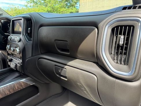 Used 2021 GMC Sierra 1500 Denali AWD/4WD image 25