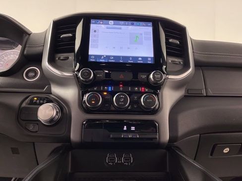 Used 2024 RAM 1500 Laramie image 25